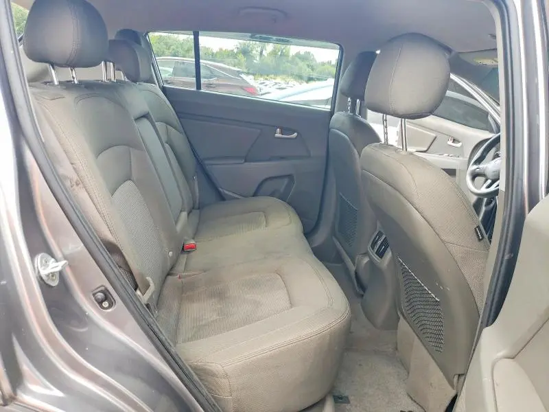 2016 KIA SPORTAGE LX  