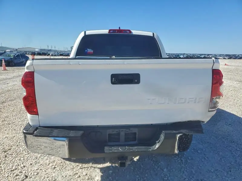 2021 TOYOTA TUNDRA CREWMAX SR5  