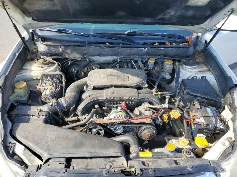 2010 SUBARU OUTBACK 2.5I PREMIUM  