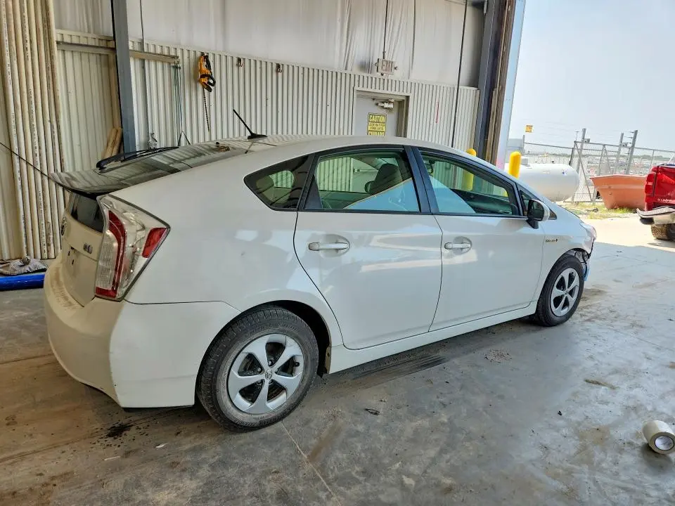 2013 TOYOTA PRIUS THREE  