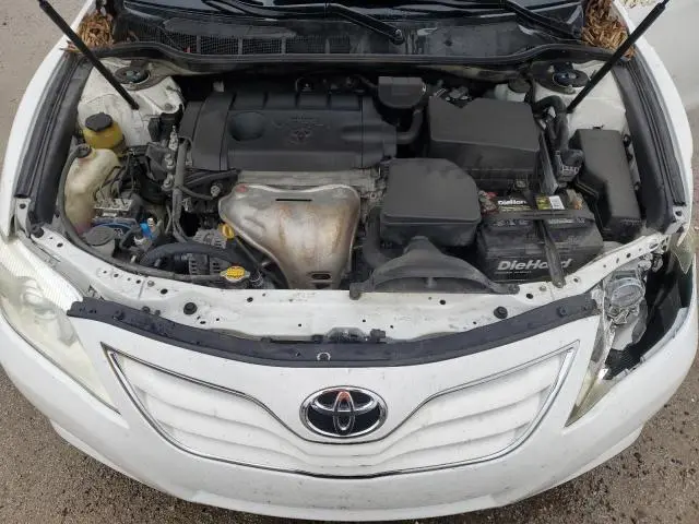2011 TOYOTA CAMRY BASE  