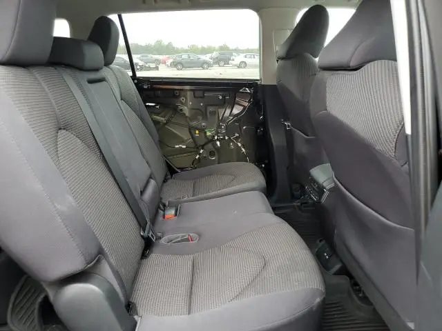 2021 TOYOTA HIGHLANDER L  