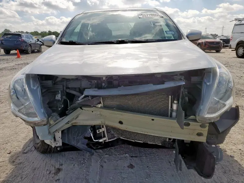 2019 NISSAN VERSA S  