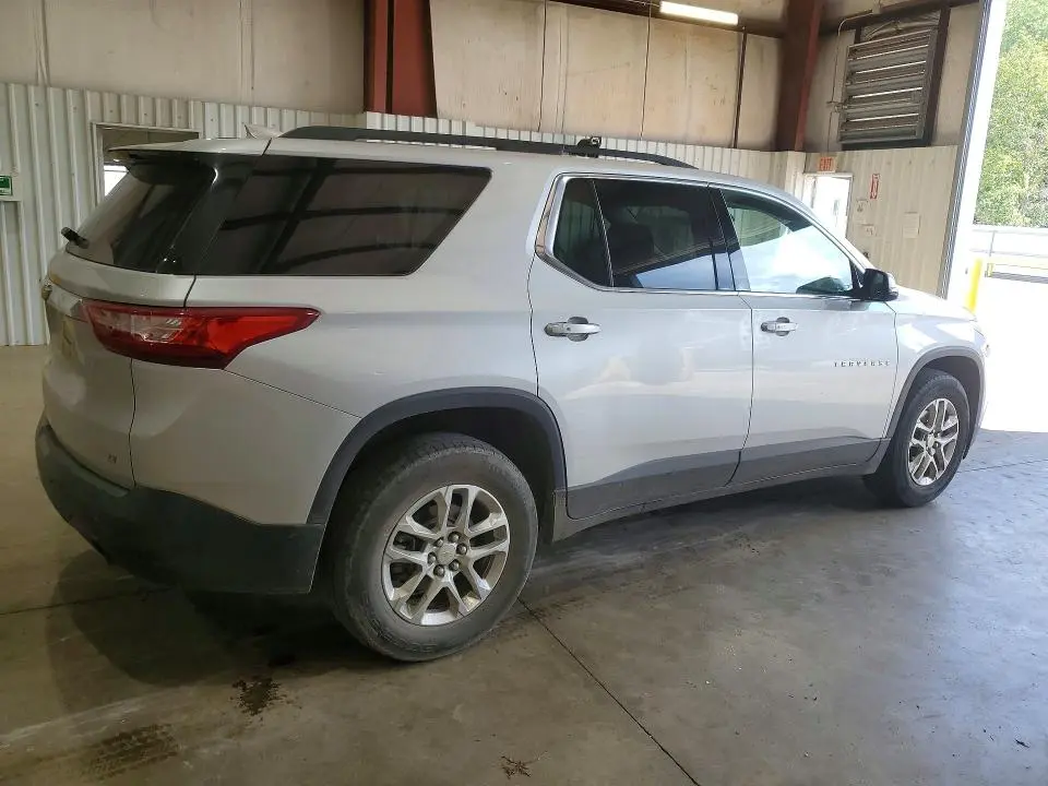 2020 CHEVROLET TRAVERSE LT  