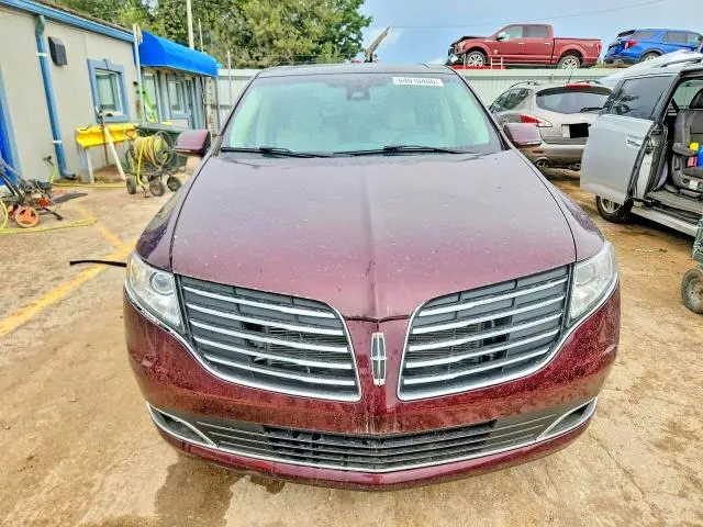 2018 LINCOLN MKT   