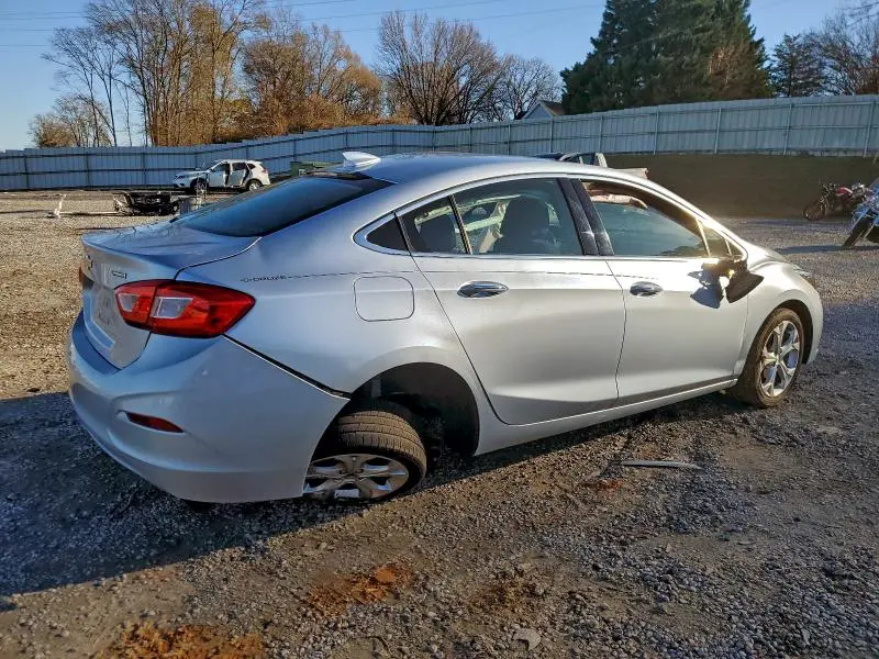 2017 CHEVROLET CRUZE PREMIER  