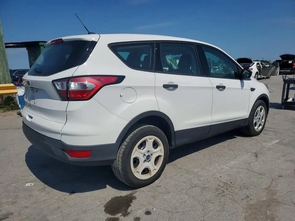 2018 FORD ESCAPE S  