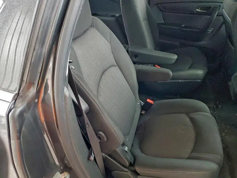 2013 CHEVROLET TRAVERSE LT  