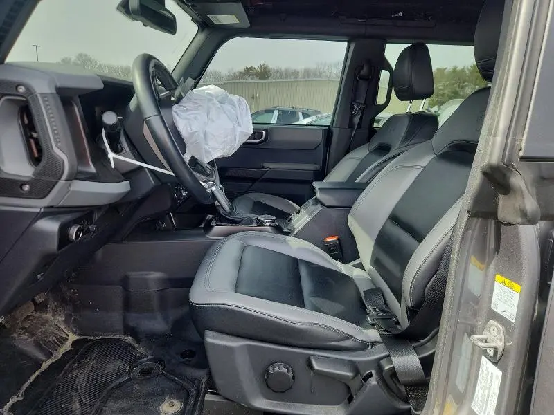 2023 FORD BRONCO BASE  