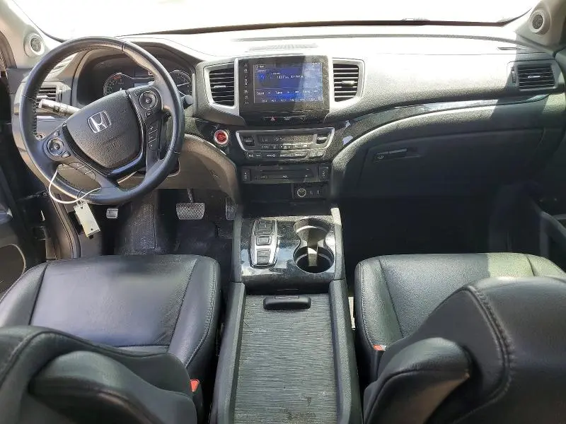2017 HONDA PILOT TOURING  