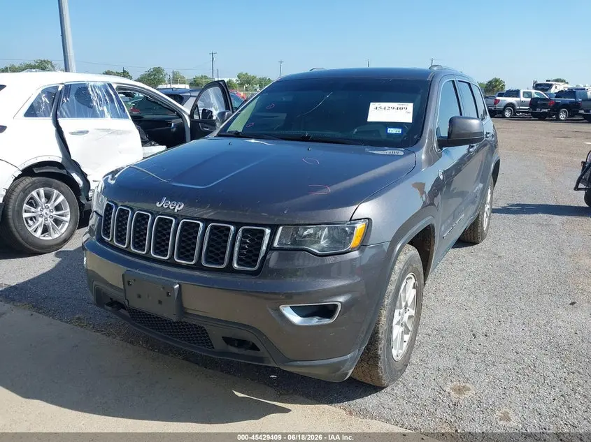 2019 JEEP GRAND CHEROKEE LAREDO E 4X4