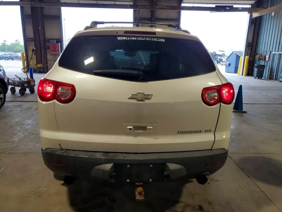 2011 CHEVROLET TRAVERSE LTZ  