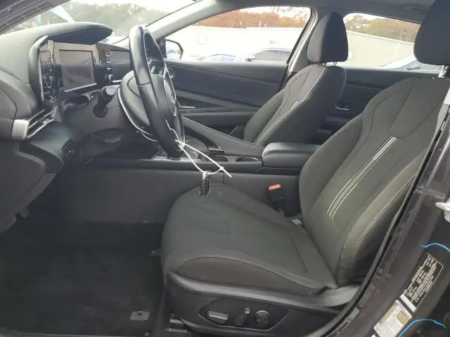 2022 HYUNDAI ELANTRA SEL  