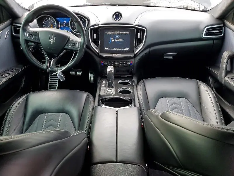 2019 MASERATI GHIBLI LUXURY  