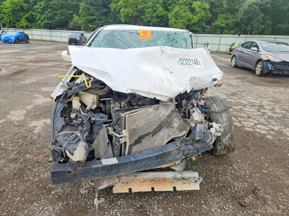 2014 CHRYSLER 200 LX  