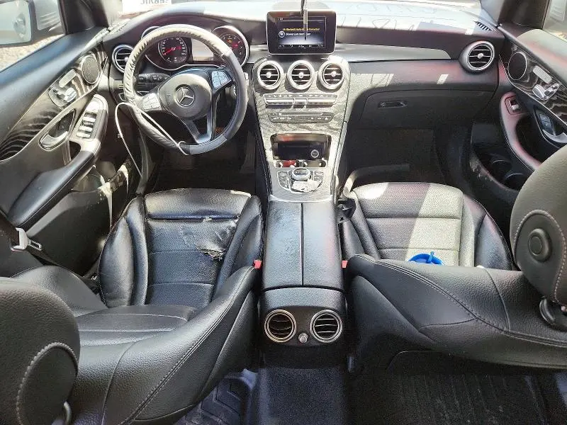 2017 MERCEDES-BENZ GLC 300  