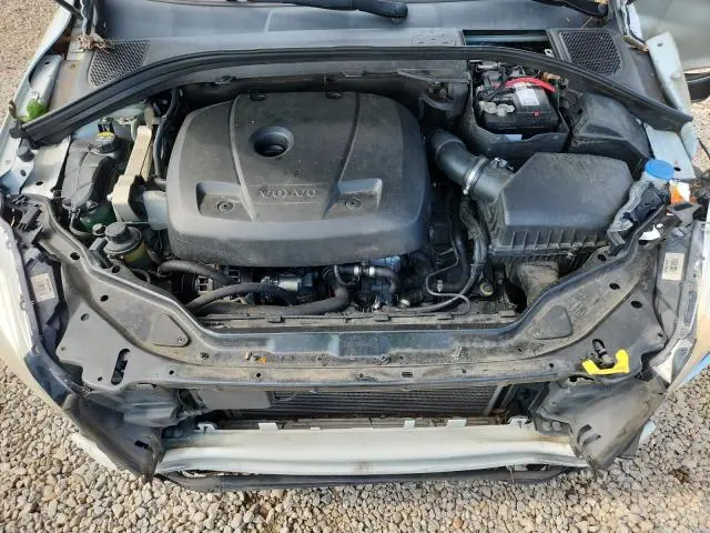 2017 VOLVO XC60 T5 INSCRIPTION  