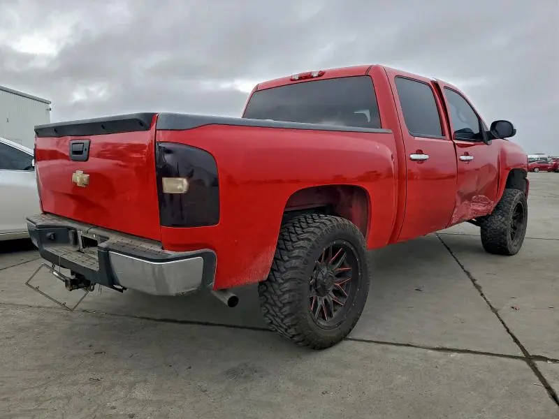 2011 CHEVROLET SILVERADO C1500 LT  