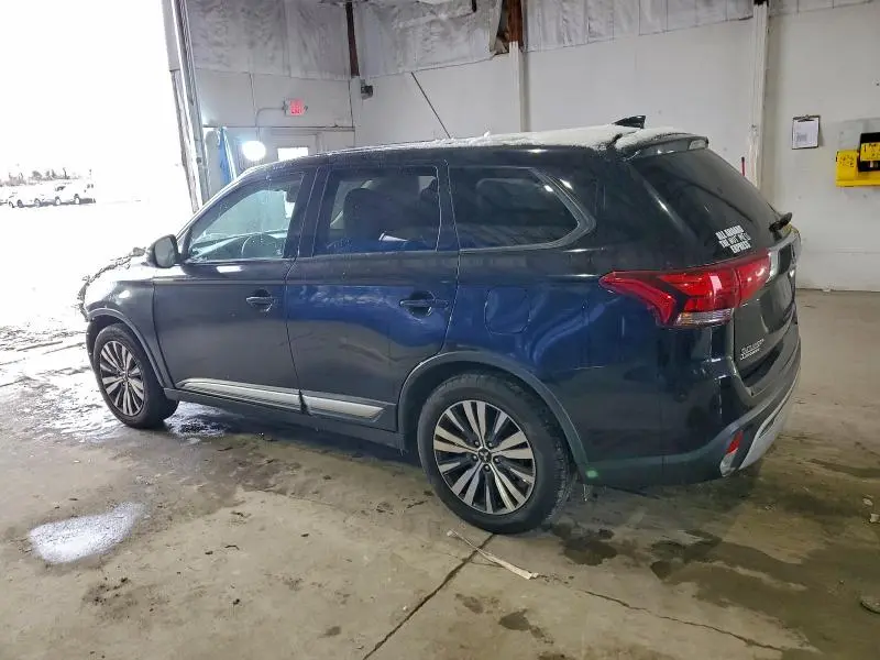 2020 MITSUBISHI OUTLANDER SE  