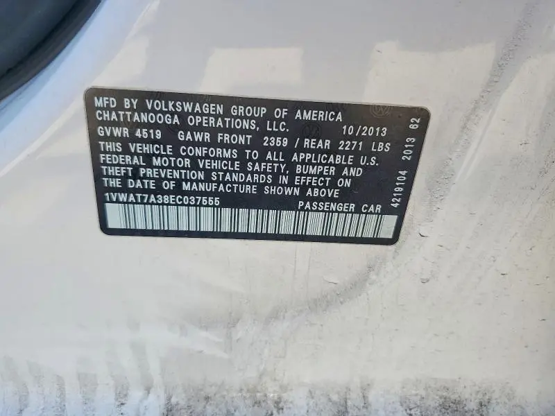 2014 VOLKSWAGEN PASSAT S  