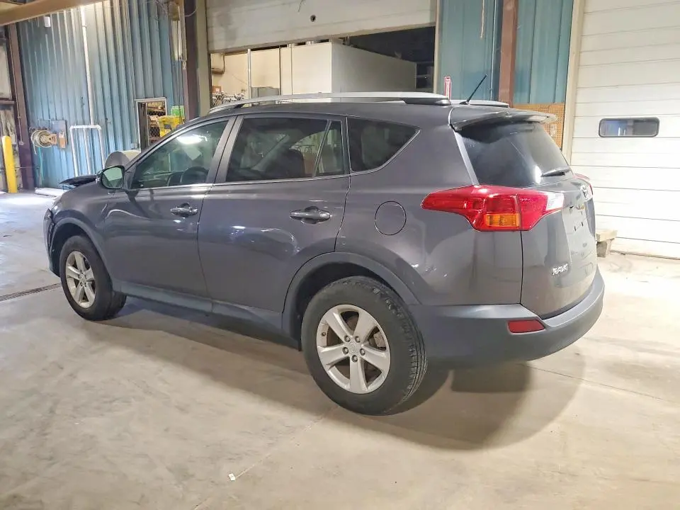 2013 TOYOTA RAV4 XLE  