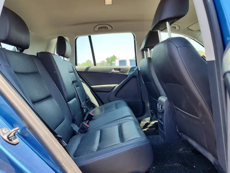 2017 VOLKSWAGEN TIGUAN S  