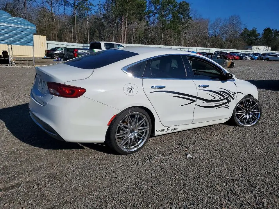 2015 CHRYSLER 200 LIMITED  