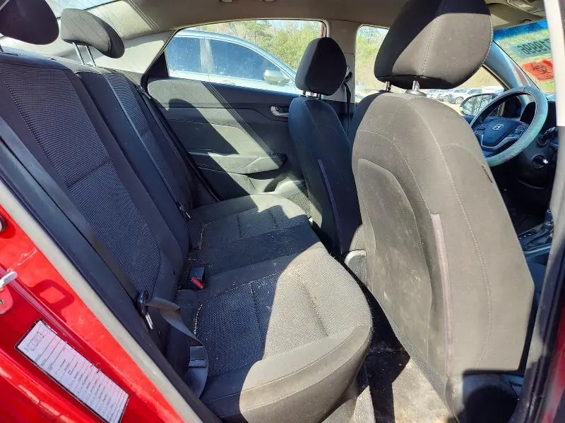 2018 HYUNDAI ACCENT SE  