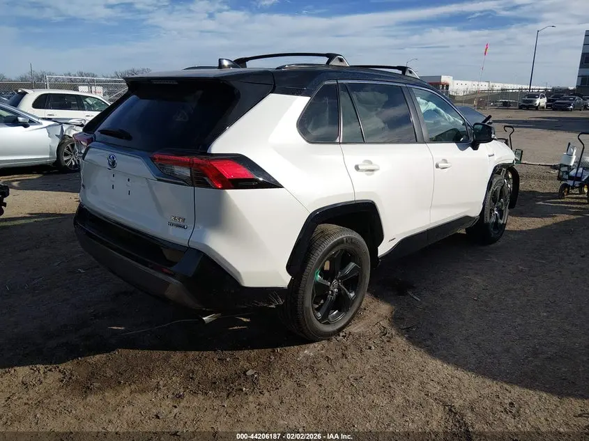 2021 TOYOTA RAV4 HYBRID XSE