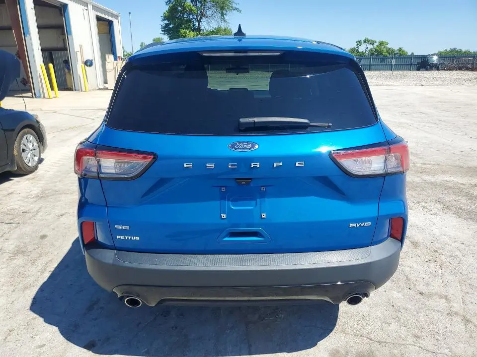 2021 FORD ESCAPE SE  