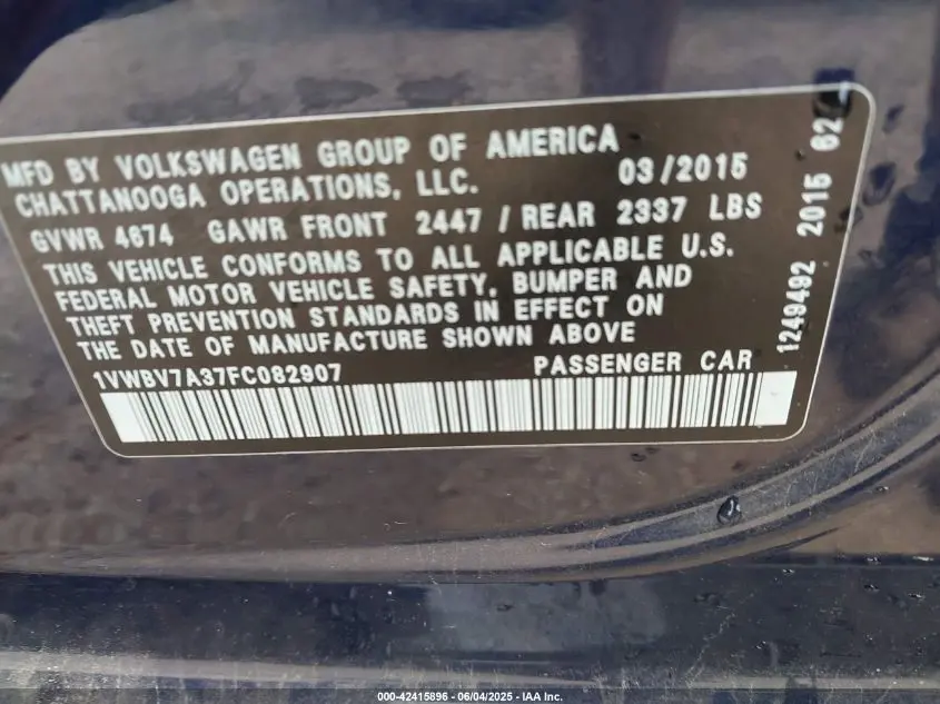 2015 VOLKSWAGEN PASSAT 2.0L TDI SE