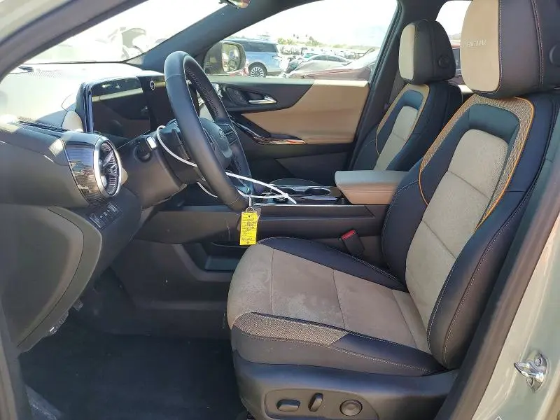 2025 CHEVROLET EQUINOX ACTIV  
