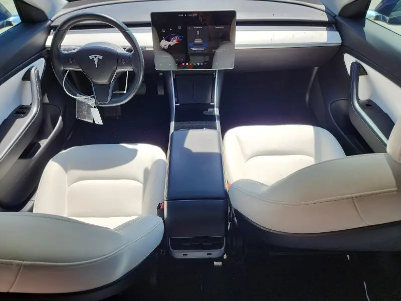2018 TESLA MODEL 3   