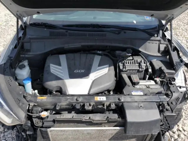 2017 HYUNDAI SANTA FE SE  