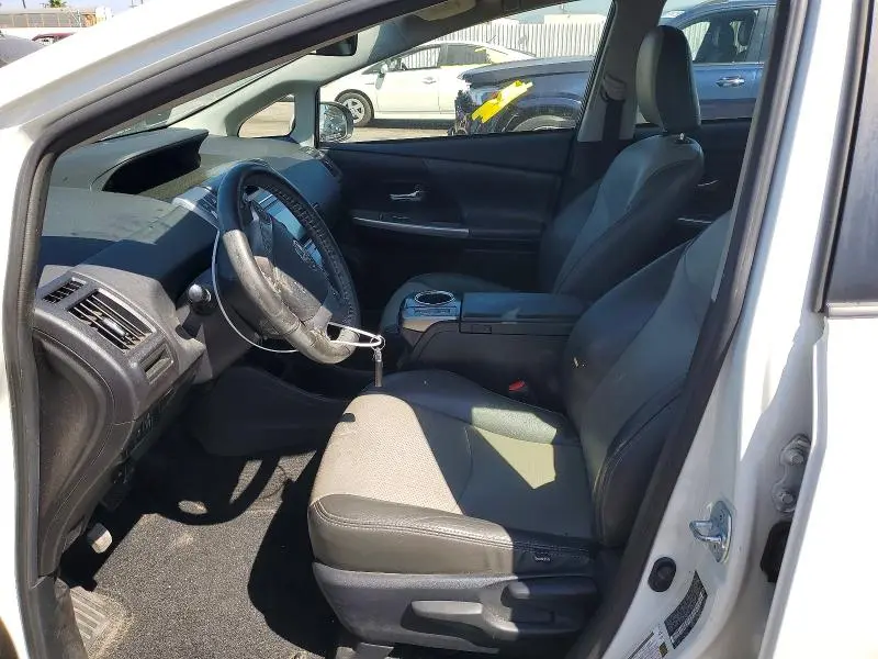 2015 TOYOTA PRIUS V TWO  