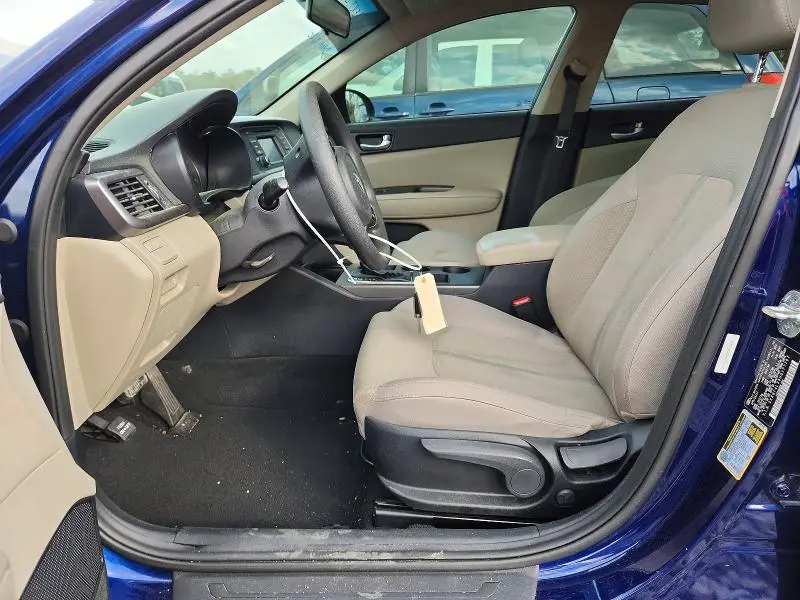 2017 KIA OPTIMA LX  