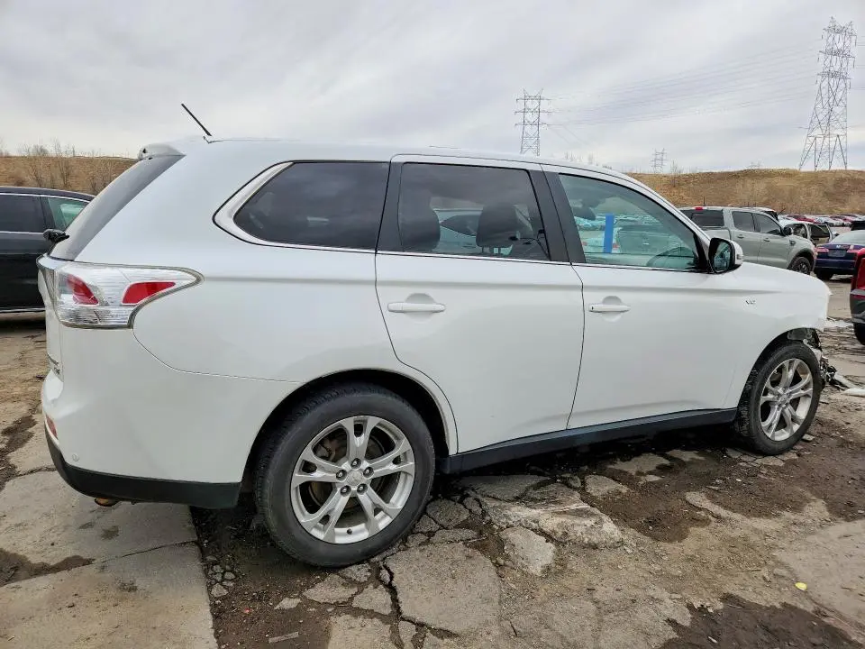 2014 MITSUBISHI OUTLANDER GT  