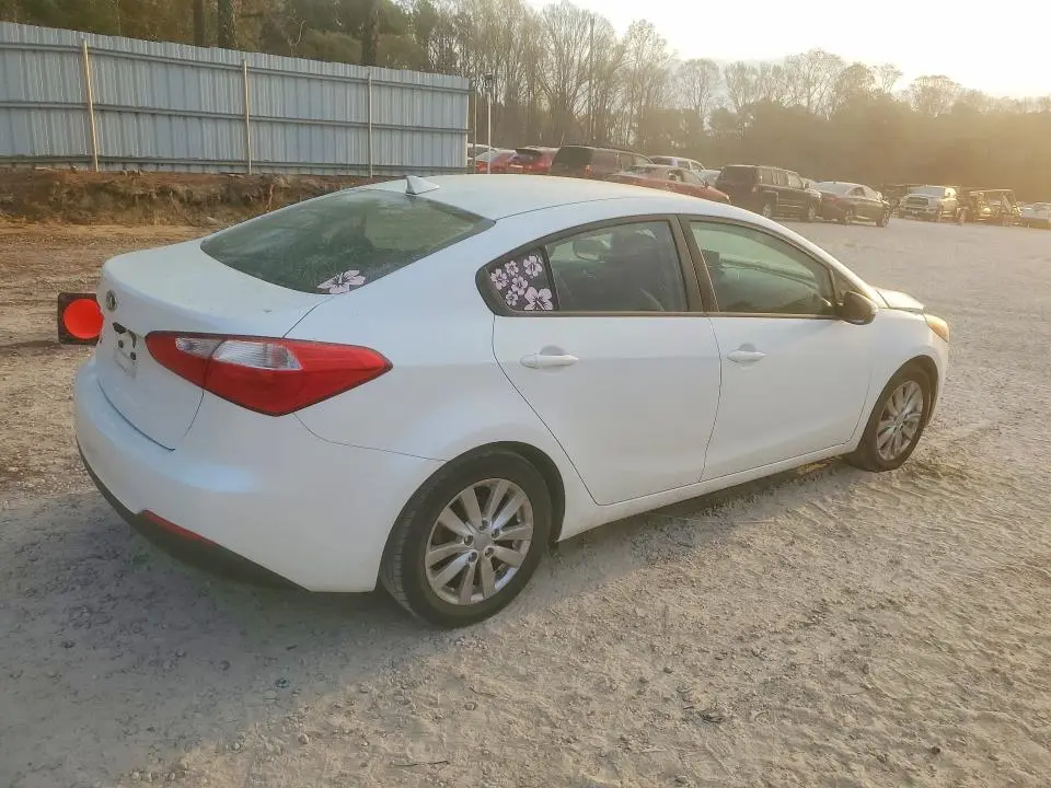 2015 KIA FORTE LX  