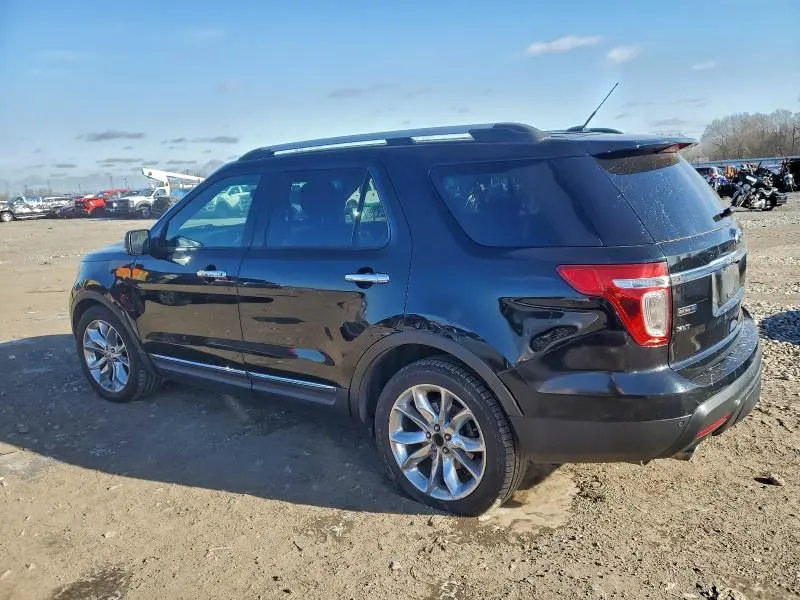 2012 FORD EXPLORER XLT  