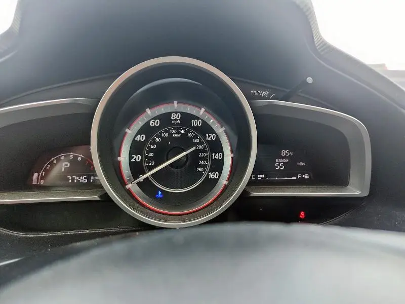 2015 MAZDA 3 TOURING  