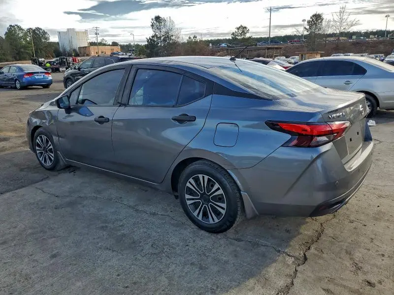 2020 NISSAN VERSA S  