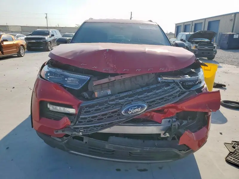 2022 FORD EXPLORER XLT  