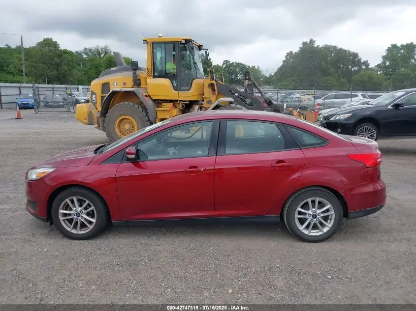 2015 FORD FOCUS SE