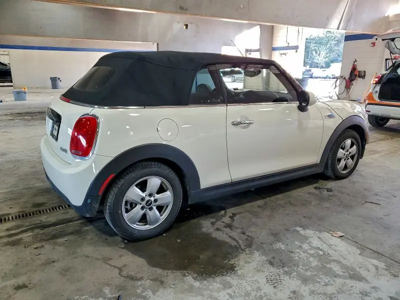 2016 MINI COOPER   