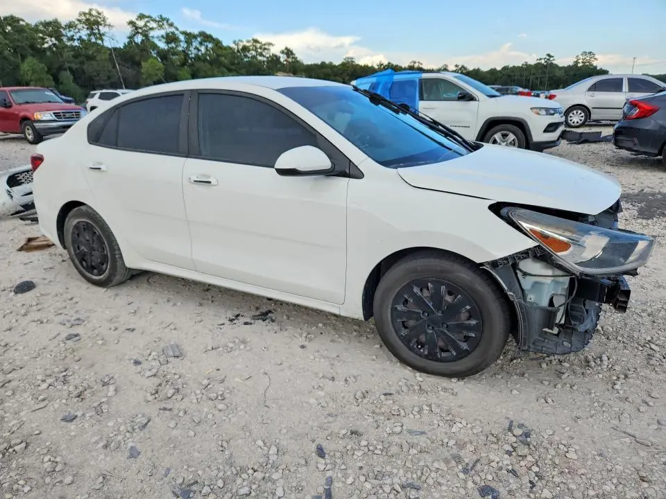 2020 KIA RIO LX  