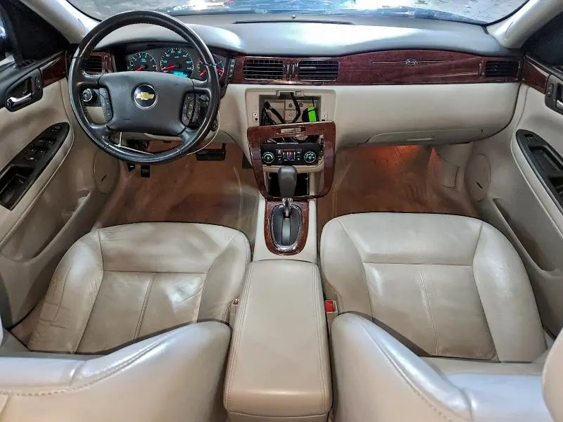 2011 CHEVROLET IMPALA LT  