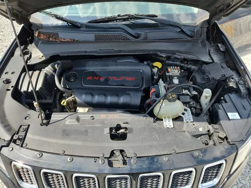 2017 JEEP COMPASS LATITUDE  