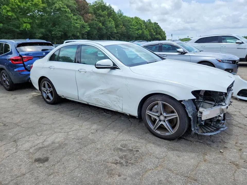 2017 MERCEDES-BENZ E 300 4MATIC  