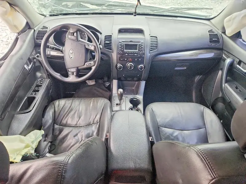 2012 KIA SORENTO LX  