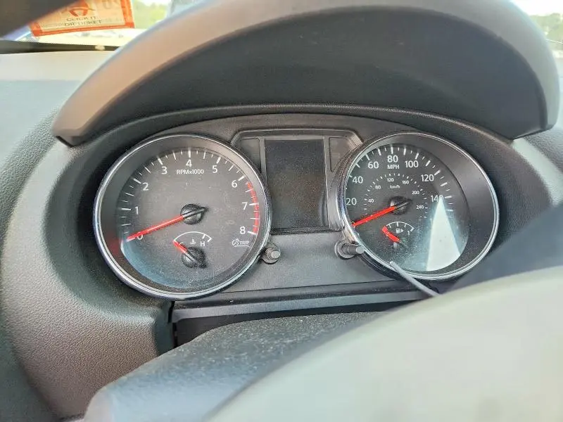 2011 NISSAN ROGUE S  